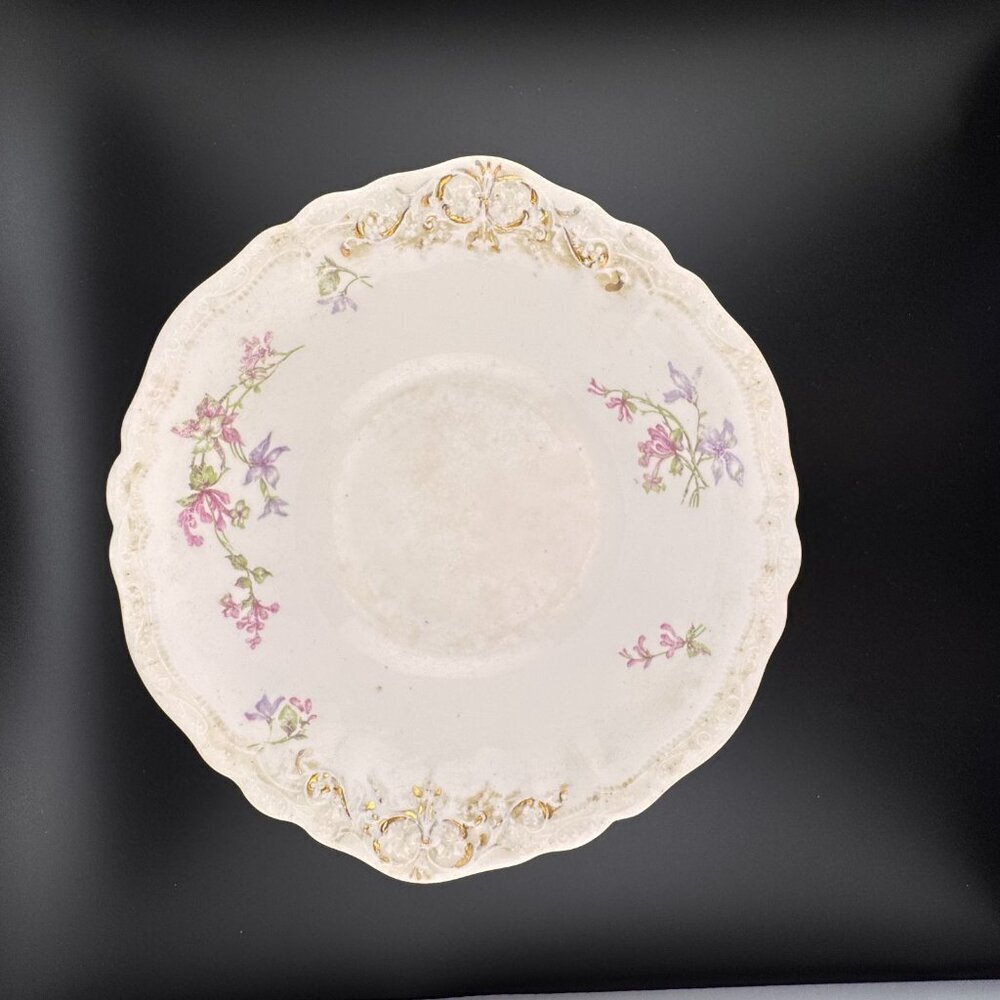 Antique Johnson Bros 1902 Embossed Floral Bowl - Vintage Cottagecore Decor - Picture 7 of 10